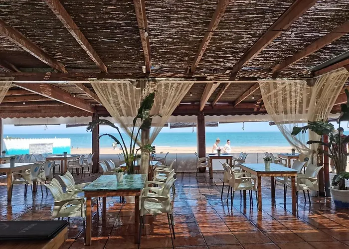 La Riviera Planta Baja *